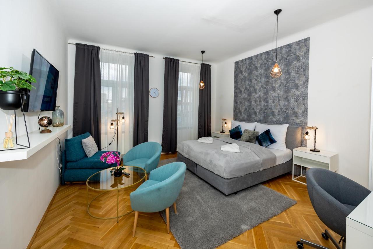 Delightful 1 Bedroom Near Schoenbrunn And Westbahnhof With Big Porch Wiedeń Zewnętrze zdjęcie